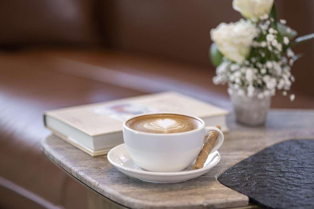 Doubletree By Hilton Sanliurfa Ξενοδοχείο Εστιατόριο φωτογραφία